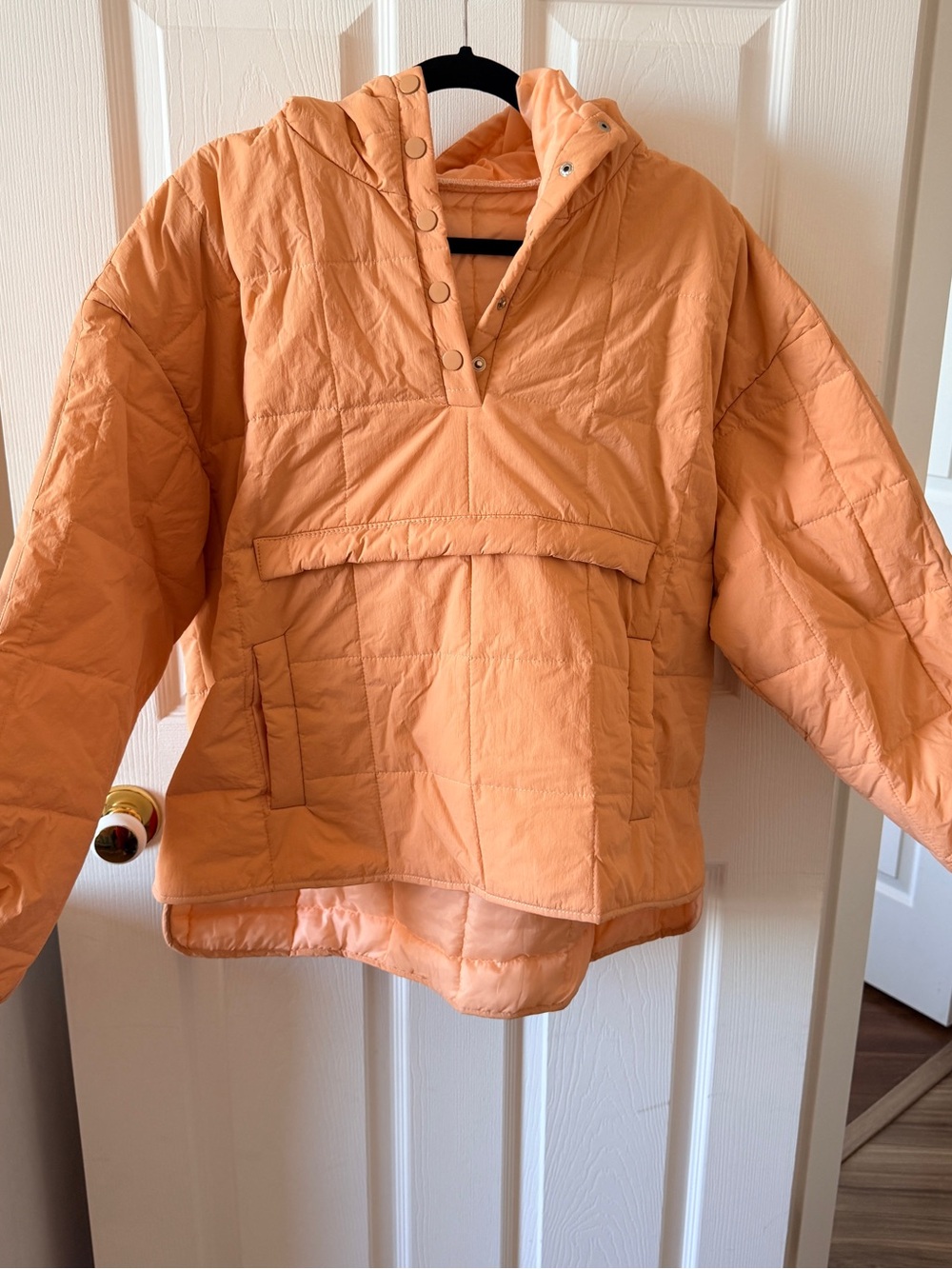 Women's Quilted Pullover Puffer Jacket - Peach